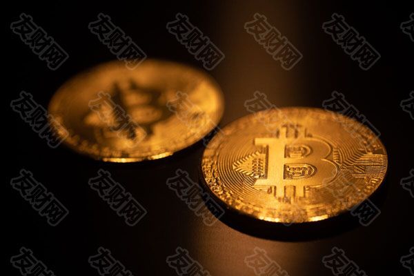 比特币触及10.9万美元的历史新高 然后在特朗普就职日出现逆转 比特币触及10.9万美元的历史新高 然后在特朗普就职日出现逆转